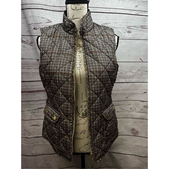 St. John's Bay small brown and red plaid zip up puffy vest (#1857) - Picture 4 of 5